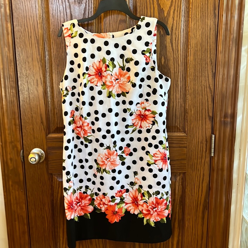AGB sleeveless dress. Size 12